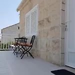 By The Sea Sumartin, Brac - 5619 شقة